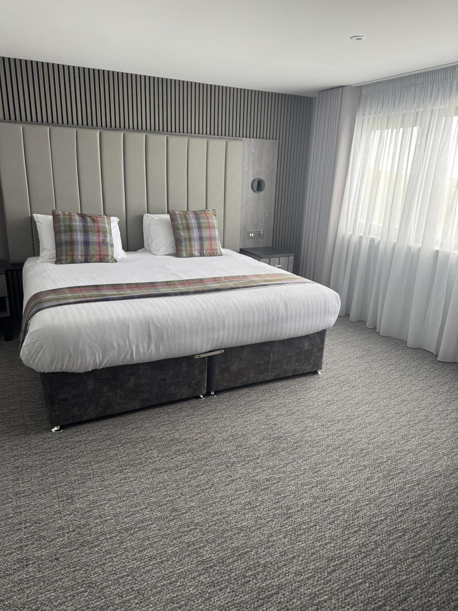 The Knowes Hotel & Restaurant Macduff Pokoj fotografie