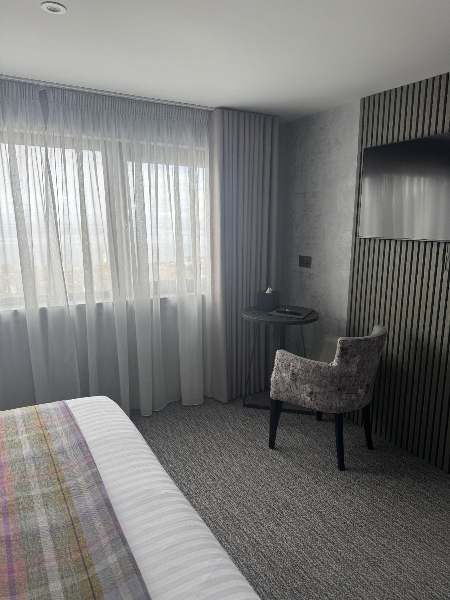 The Knowes Hotel & Restaurant Macduff Pokoj fotografie