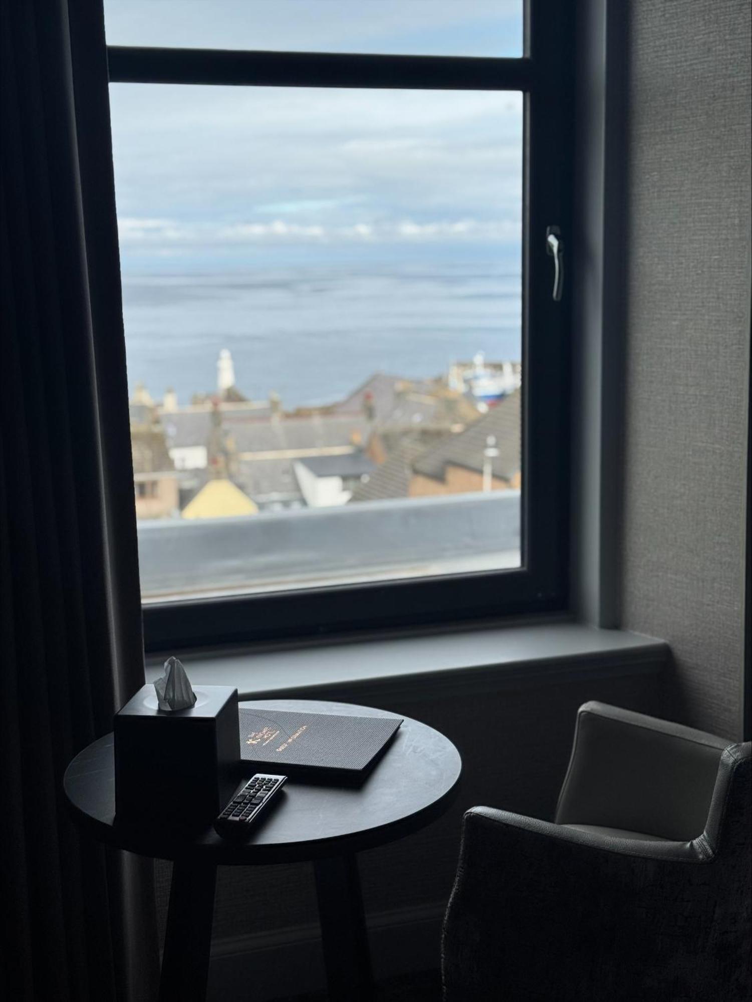 The Knowes Hotel & Restaurant Macduff Pokoj fotografie